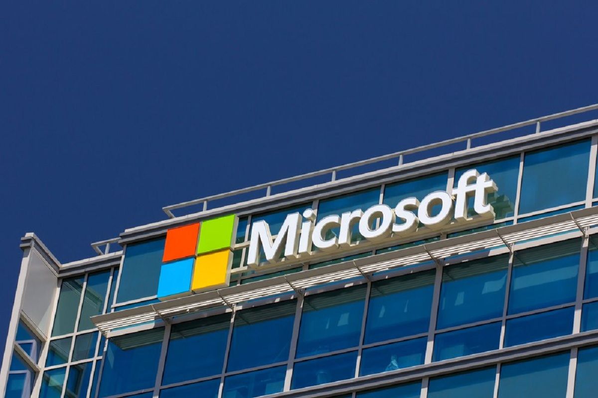 'Find Another Position Within 60 Days': Microsoft SACKS 200 More Employees Amid Recession Fears - India.com