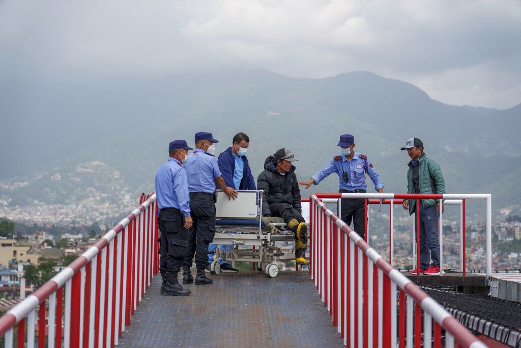 7 Rescued from Avalanche Hit Area of Nepal’s Mount Manaslu, Several Still Missing