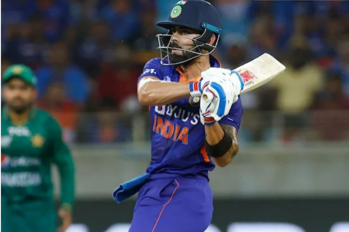 Virat Kohli Smashes Consecutive Fifty In Asia Cup Twitterverse Says