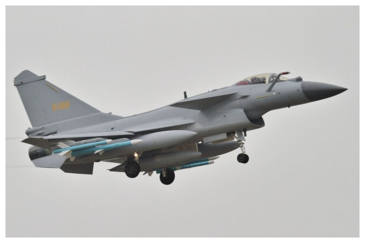 Pakistan Gets Chinese J-10C Fighter Jets To Compete With India’s Rafale