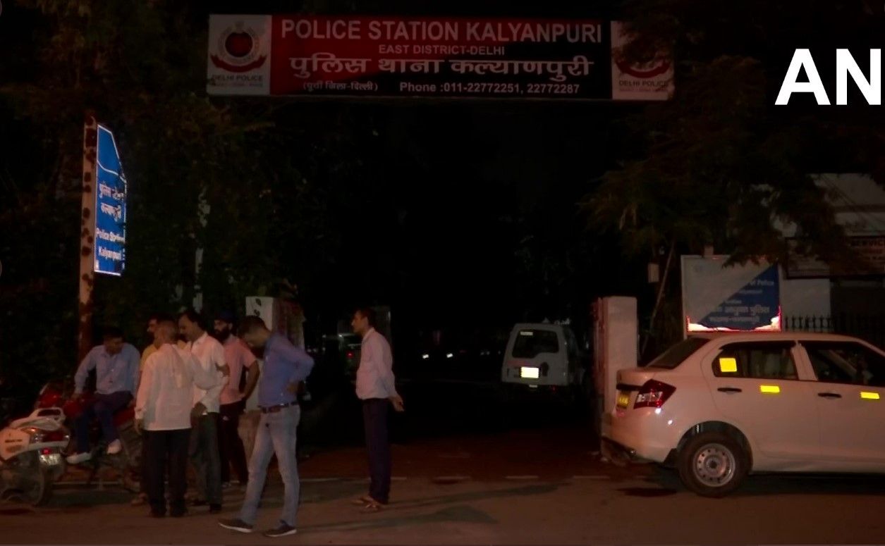 Biker Dead After Being Hit By Car Near Vinod Nagar On NH-24, Delhi ...