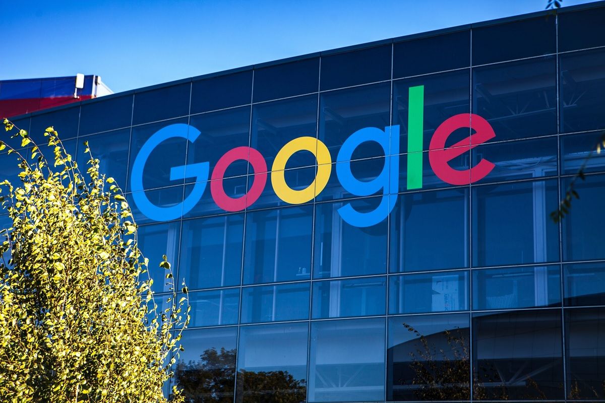 Google Will Soon Alert Parents When Their Kids Leave School. Check New Feature Here