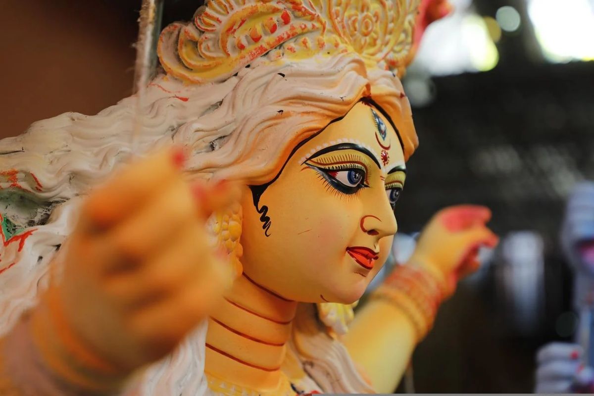 Mahalaya 2021 Date and Time: When Is Durga Puja This Year? Know History and  Significance About Marking the Start of Devi Paksha | 🙏🏻 LatestLY