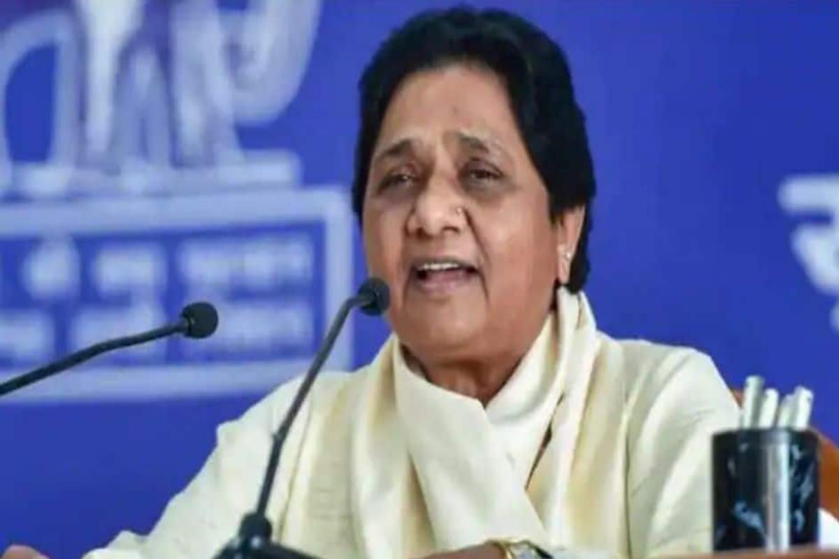 Mayawati 67th Birthday: आज 67वां जन्मदिन मनाएंगी मायावती, बसपा कार्यकर्ता तैयारियों में जुटे