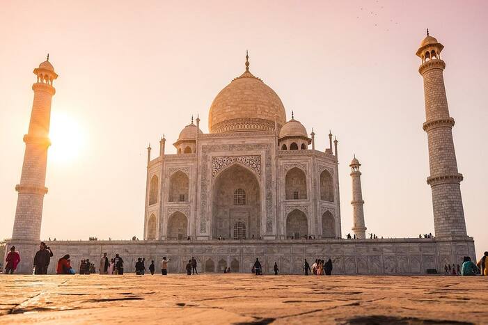 Taj Mahal To Remain Closed For 4 Hours On February 12 For All Tourists. Here Is Why