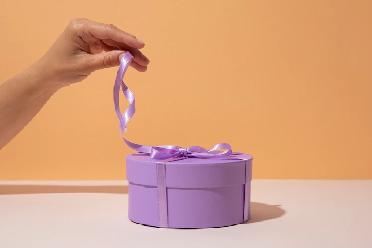 पति के जन्मदिन के लिए 14 विशेष उपहार: जन्मदिन साल में एक ही बार आता है,  अपने पति को ऐसा दिन दें जो वह जल्दी नहीं भुला पाएंगे (2019)