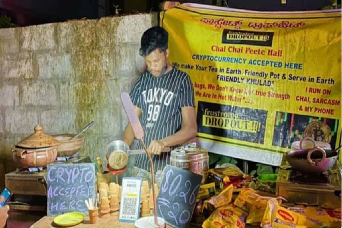 This Chai Wala Accepts Payment in Cryptocurrency, Netizens Call It Just  Bengaluru Things