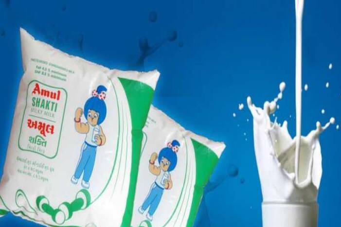Amul Milk Price Hike: अमूल ने 3 रुपये प्रति लीटर बढ़ाए दूध के दाम, मदर डेयरी ने पहले ही बढ़ा दिया था रेट