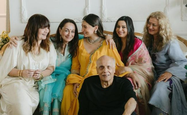 Bhatt's at Alia Bhatt baby shower