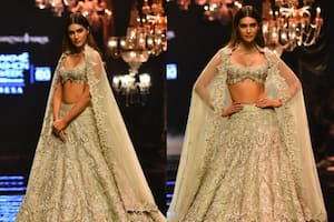 300px x 200px - Kriti Sanon Looks Mesmerizingly Hot In Silver Embellished Lehenga As She  Walks Ramp At LFW 2022 â€“ Stunning Pics