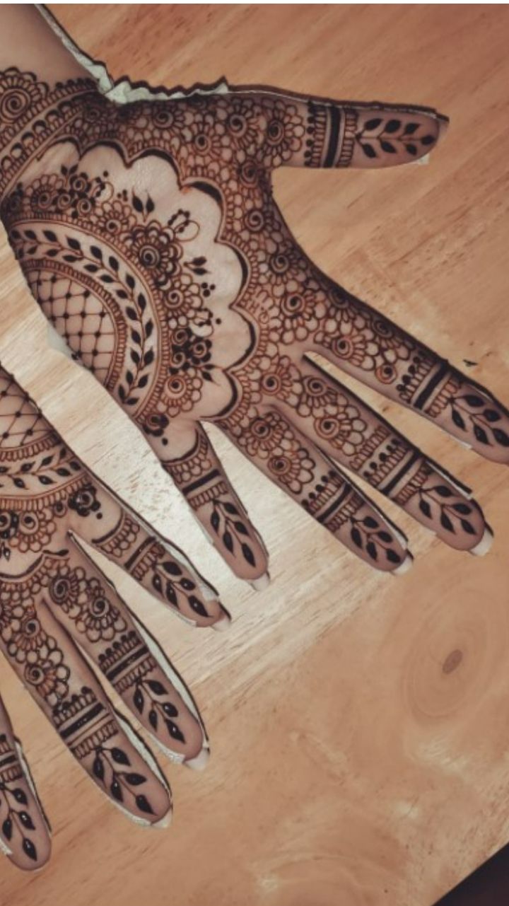 100+ Simple Bharwa Mehndi Designs | WeddingMarker