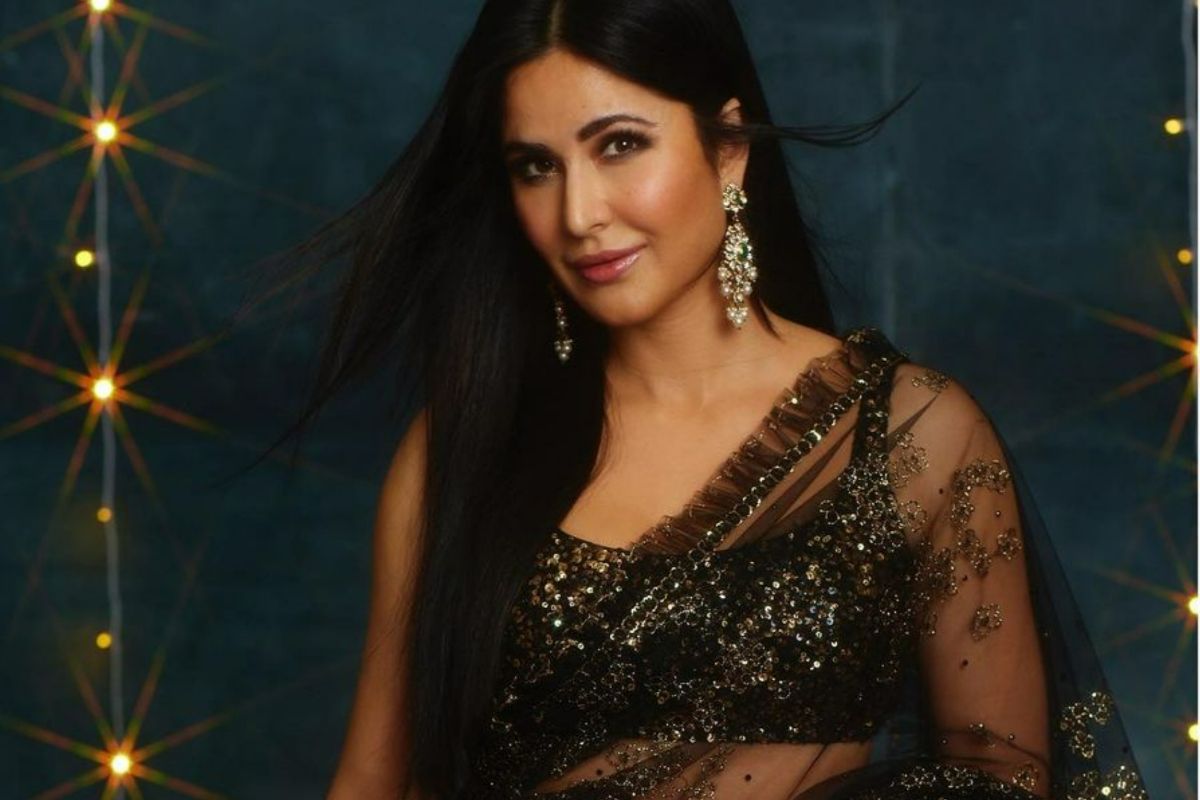Katrina Kaif Turns Patakha in Hot Black Saree With Plunging Neckline Sexy  Blouse For Diwali Party See Pics