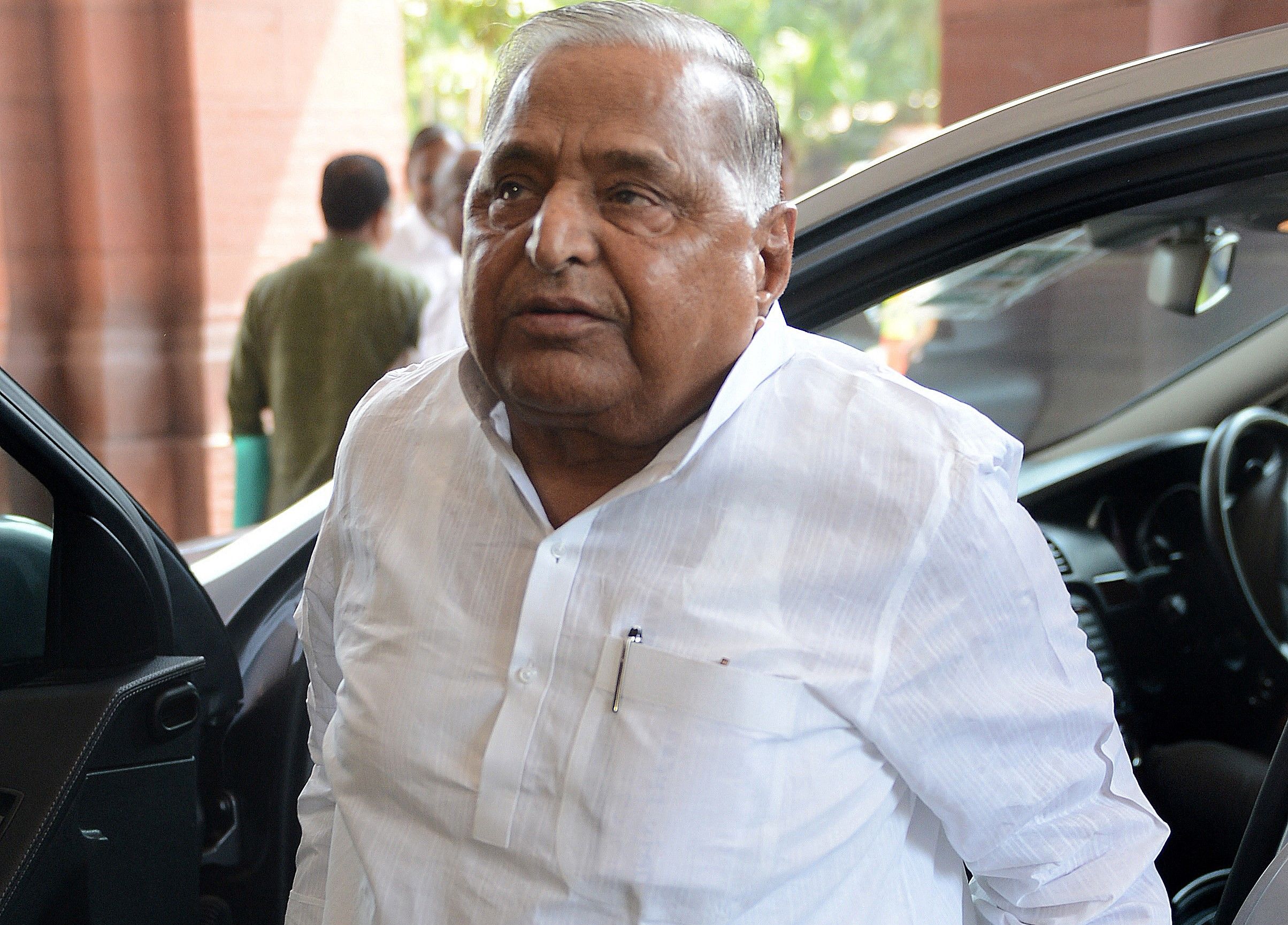 Mulayam Singh Yadav Dies At 82, Mortal Remains To Be Taken To Leaders ...