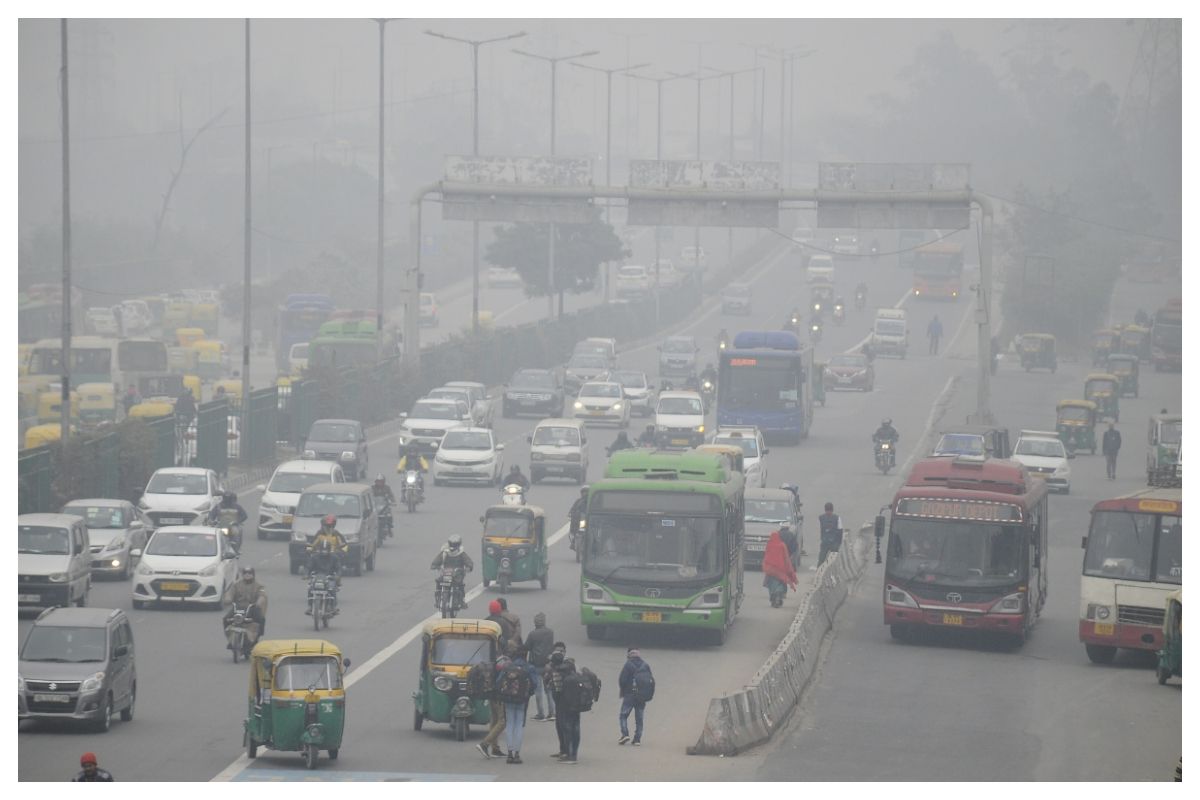 Delhi Reports Very Poor Air Quality Anand Vihar And Nearby Areas Matter Of Concern As Aqi Climbs 6400