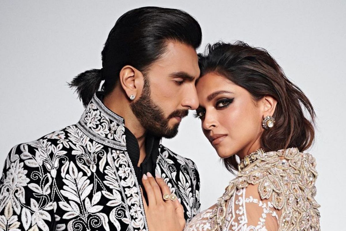 Ranveer Singh Breaks Silence on Separation Rumours With Deepika Padukone Posts Romantic Comment on Feed - Check Here