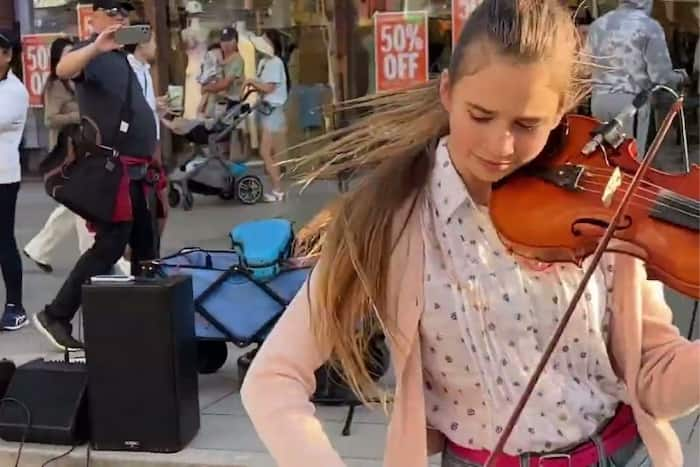 VIRAL VIDEO OF VIOLINIST PLAYING PASOORI ON US STREET