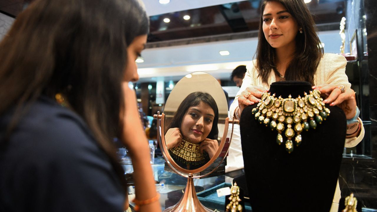 Dhanteras 2022: When To Celebrate Dhanteras And Buy Gold