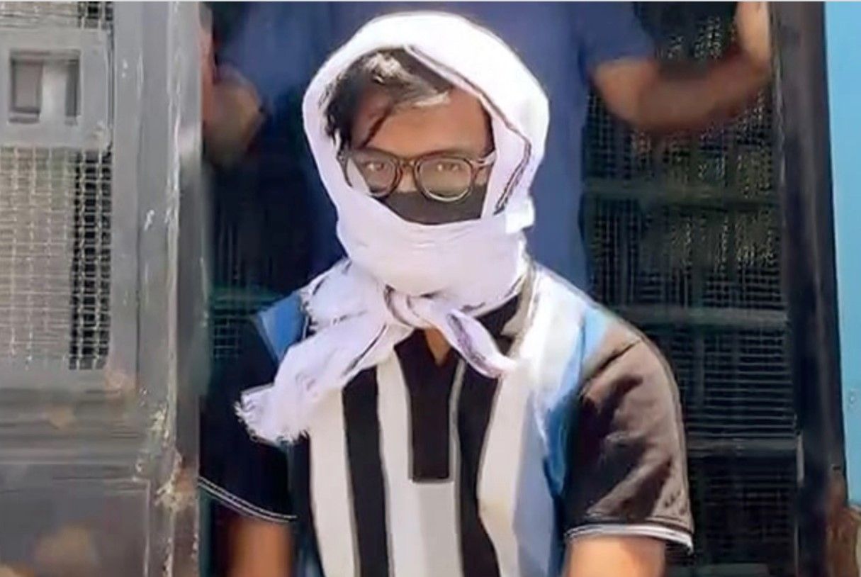 Indian FactChecker Duo Pratik Sinha, Mohammed Zubair Among Contenders