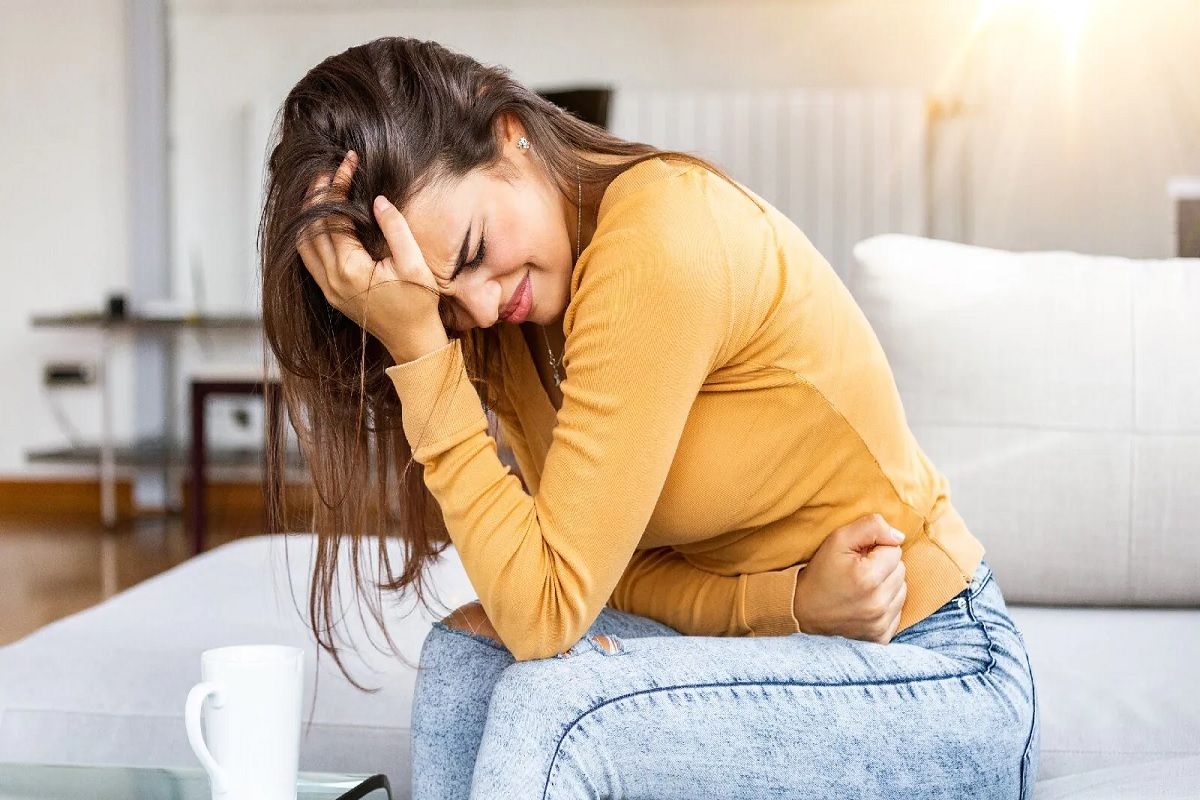 Periods Cramps: मासिक पाळीत तीव्र वेदना होतात?, आराम मिळण्यासाठी करा हे