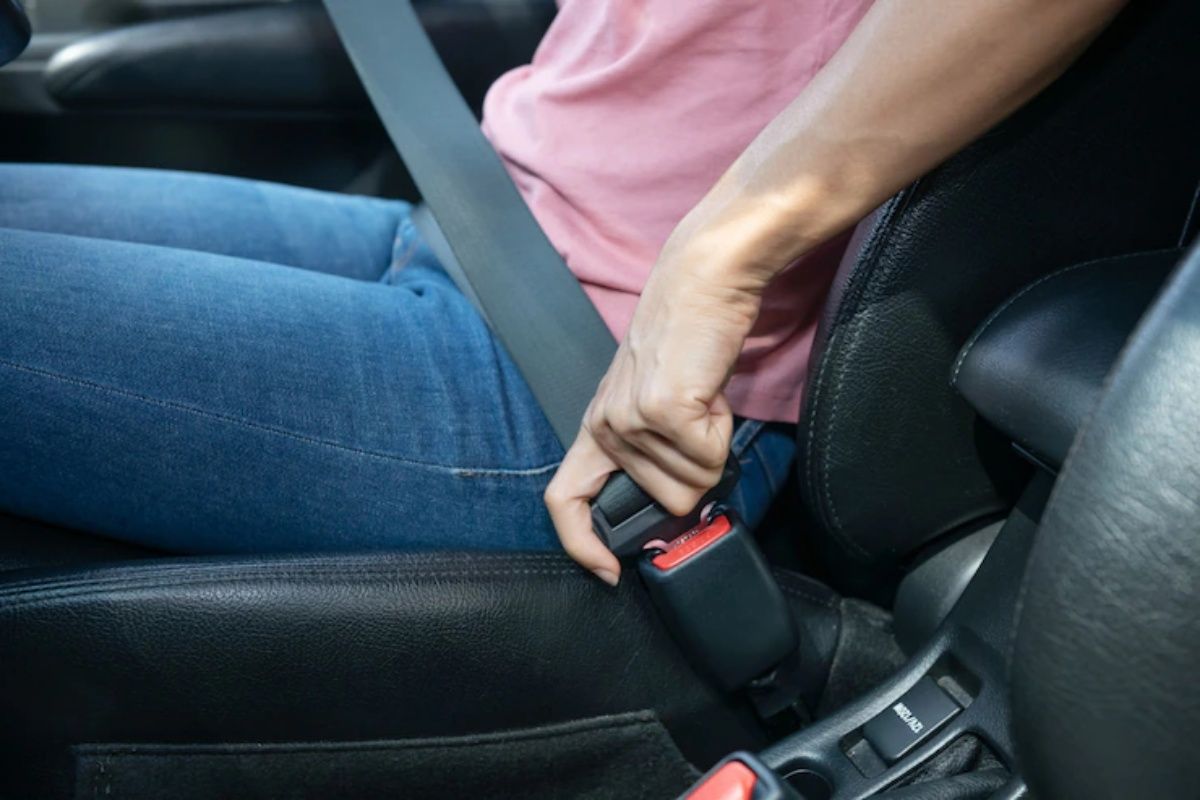 Seatbelts To Be Made Compulsory For All Car Passengers From TOMORROW