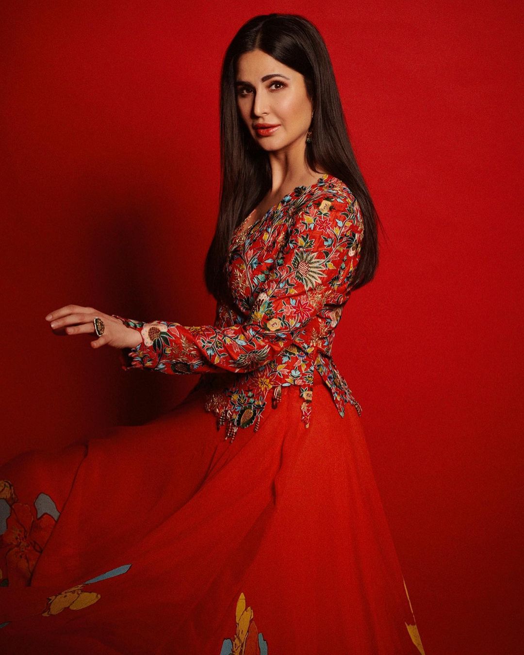 Vogue Beauty Awards 2018 red carpet: Janhvi Kapoor, Katrina Kaif, Kangana,  Sonakshi