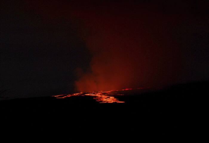 EXPLAINED | What Hazards are Posed by Hawaii's Mauna Loa?