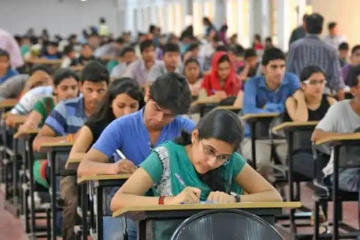 The ICSE, ISC exam schedule has been released for Class 10 and Class 12.