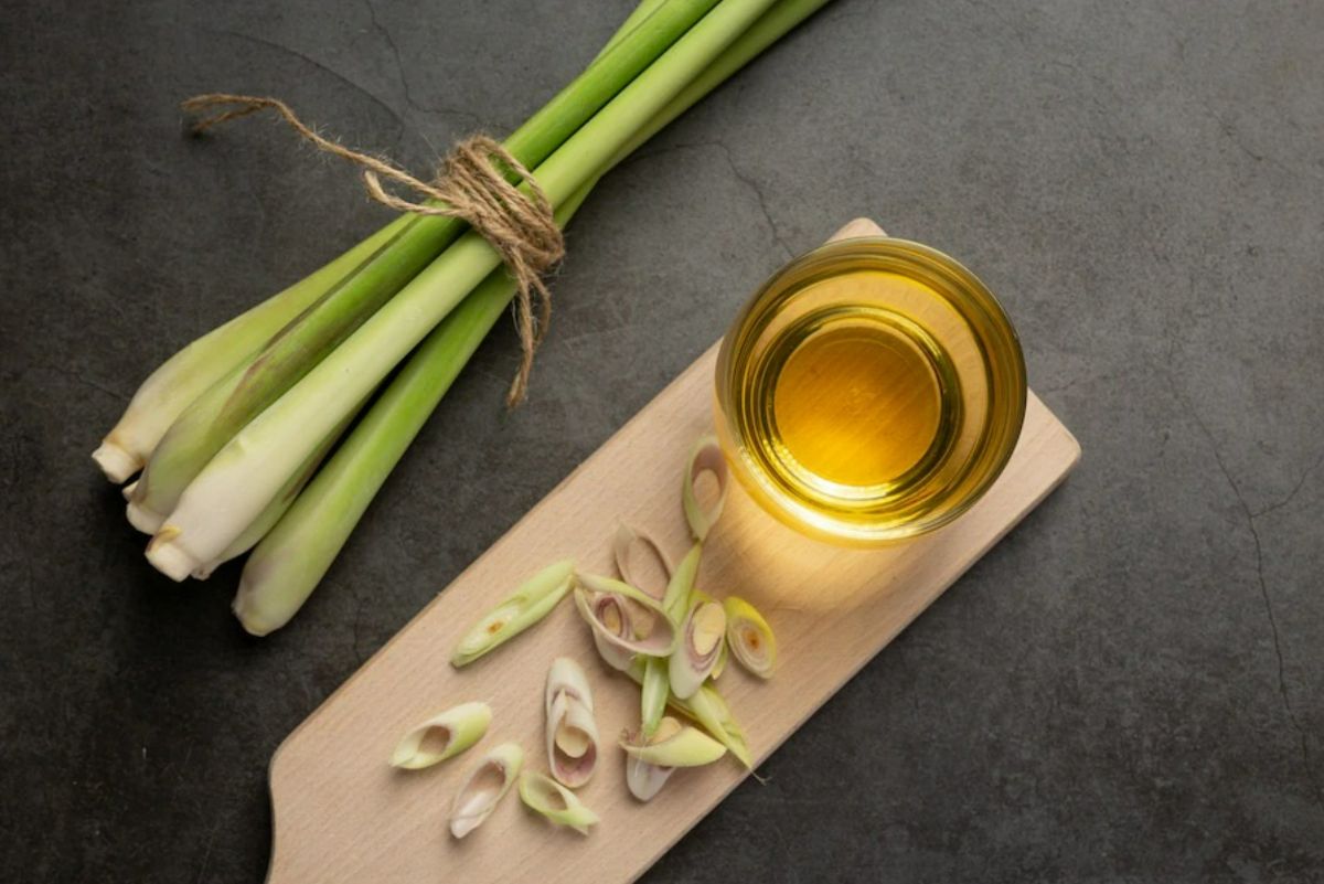 Is Lemongrass Good or Bad? Benefits, Side Effects You Must Know