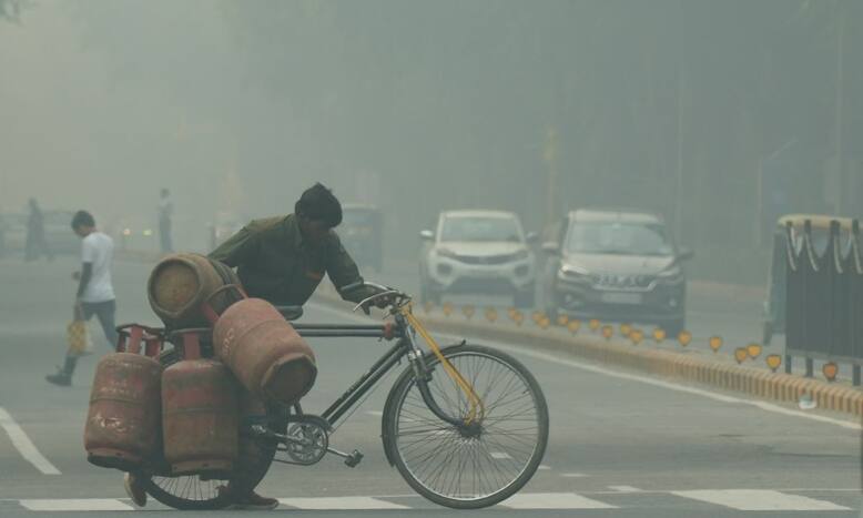 दिल्ली धुंध, दिल्ली समाचार, दिल्ली धुंध समाचार, दिल्ली प्रदूषण, दिल्ली वायु प्रदूषण