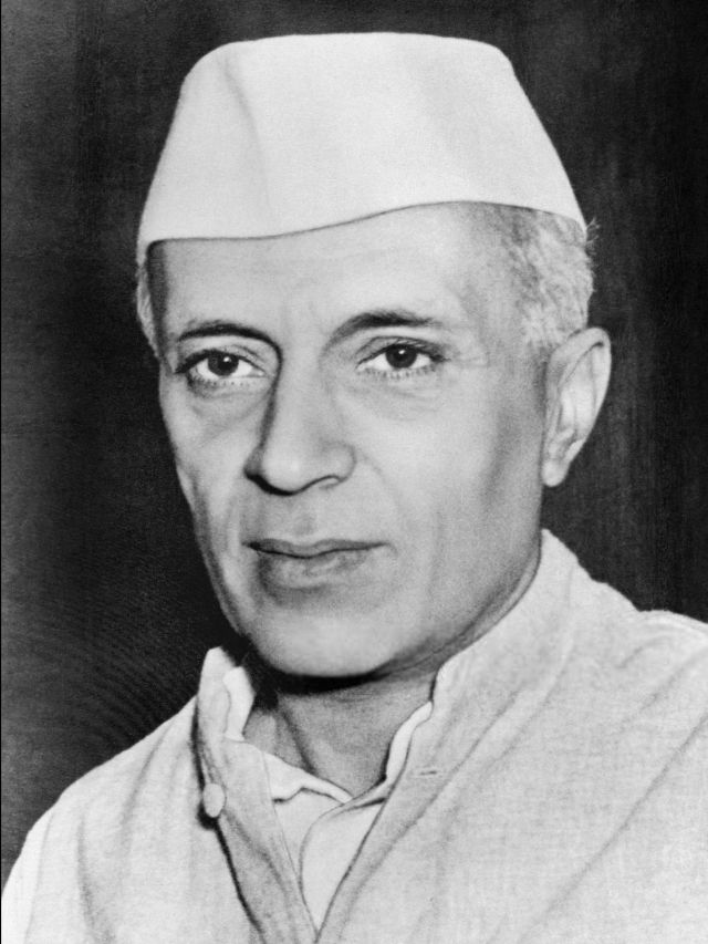 children-s-day-2022-5-facts-about-pandit-jawaharlal-nehru-students