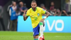 ब्राजील के मैनेजर टिटे ने कहा- चोट के बावजूद फीफा विश्व कप में खेलेंगे नेमार