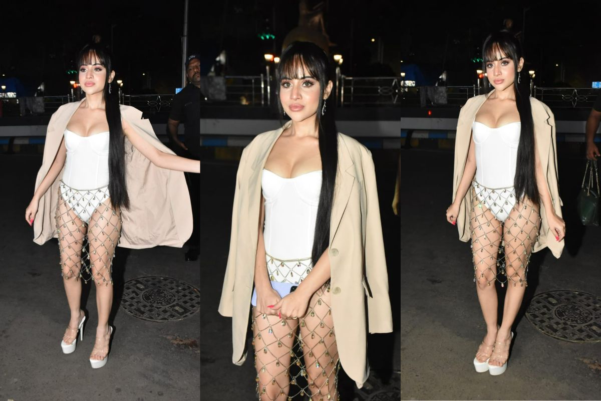 Urfi Javed arrives for dinner in a swimsuit (Photo: Viral Bhayani)