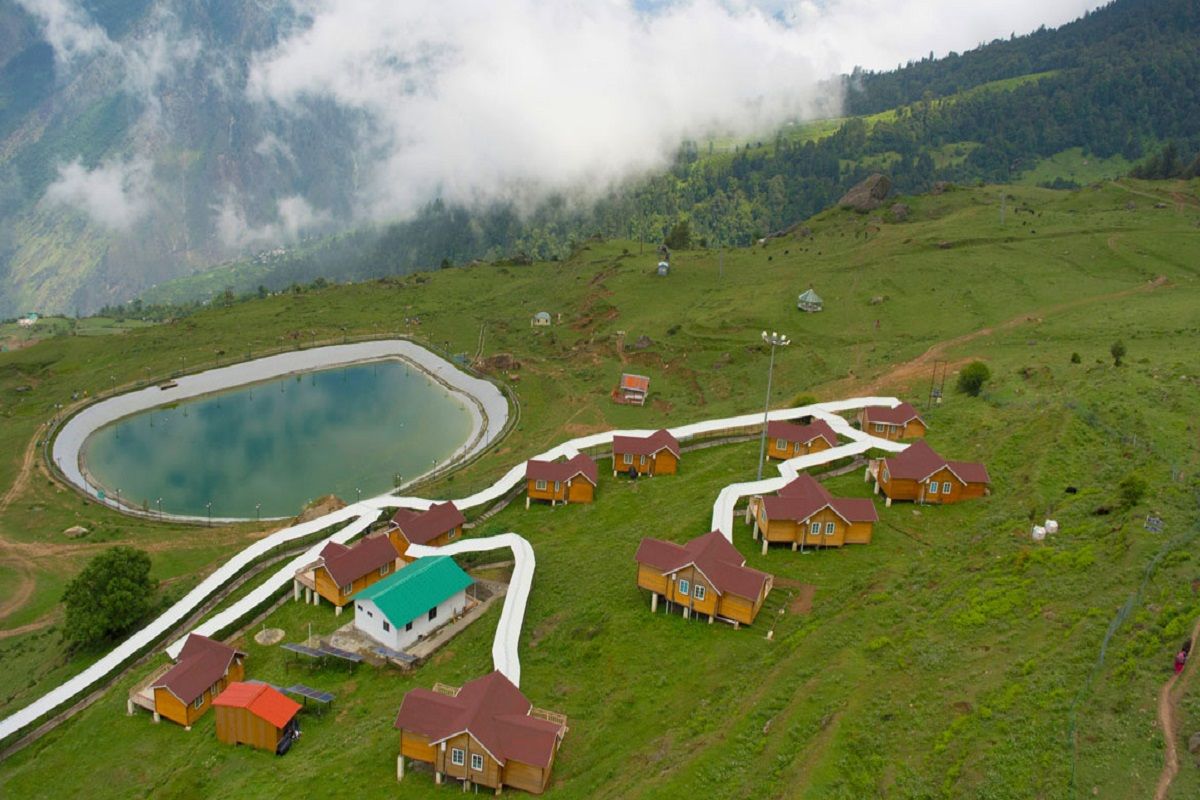 AULI: Read here all the information about Auli hill station of Uttarakhand,