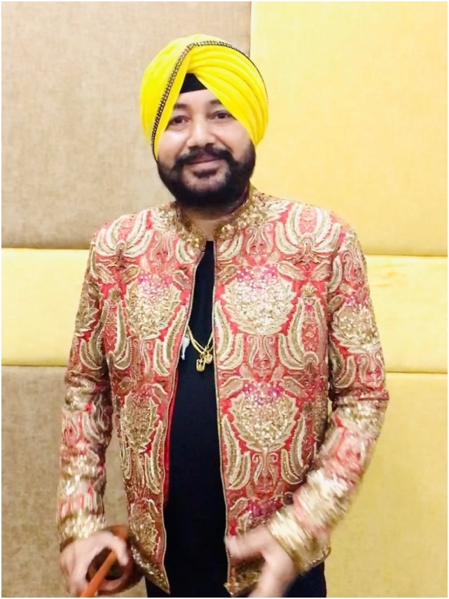 Sidhu Moosewala की मौत पर भावुक हुए Daler Mehndi, बोले- इंडस्ट्री को फर्क  नहीं पड़ता लेकिन... - YouTube