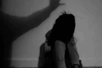 ये कैसा समाज? अश्लील फिल्म देखकर ...