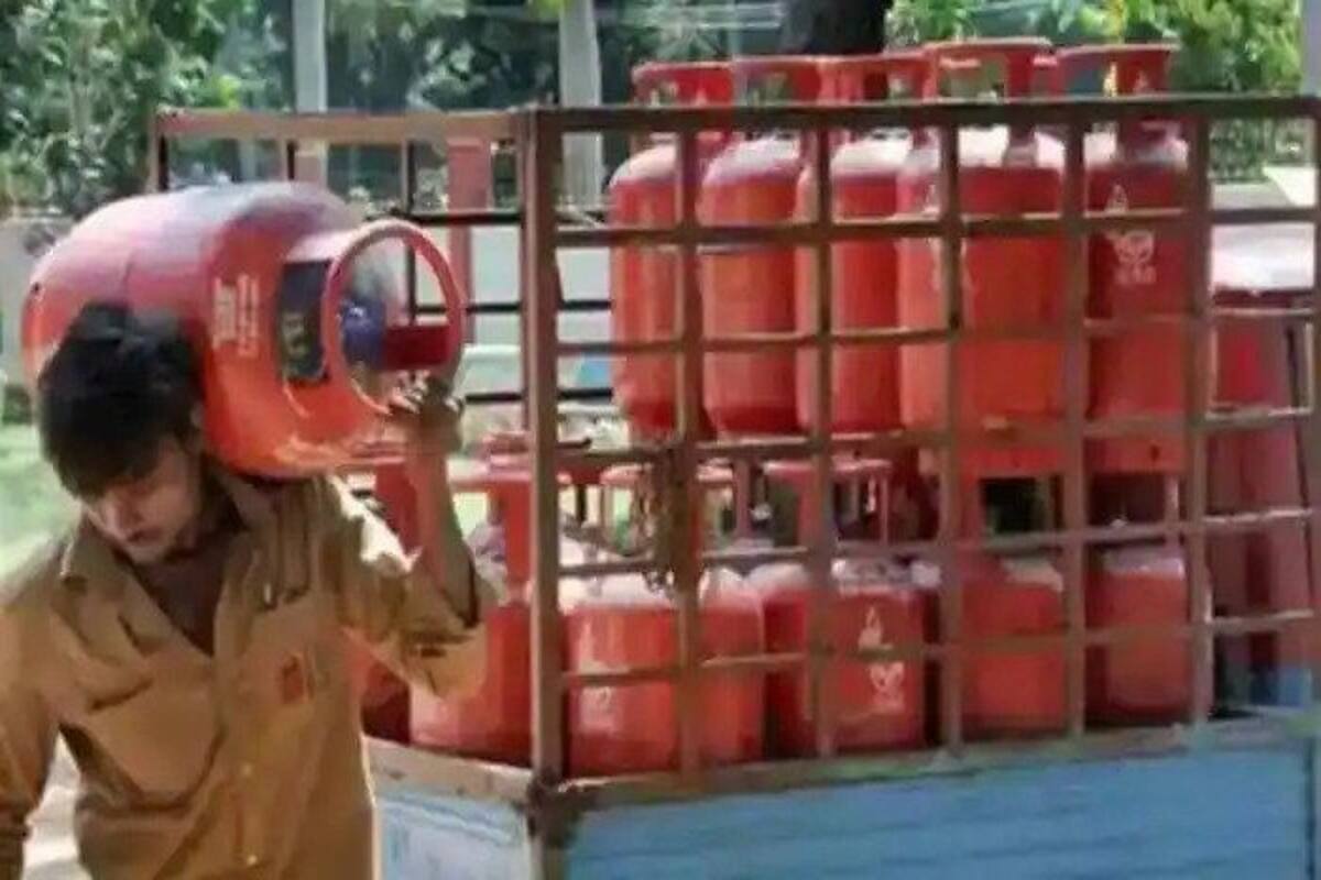 GOOD NEWS! Commercial LPG Cylinder Price Slashed By Rs 115.50. Check Latest  Rates Here | India.com
