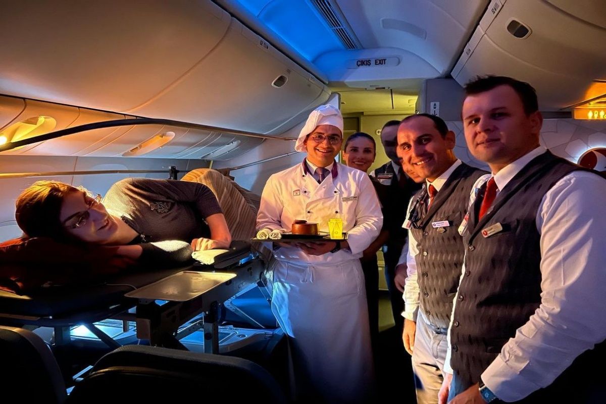 Worlds Tallest Woman Achieves New Heights Makes Maiden Flight Travel ...
