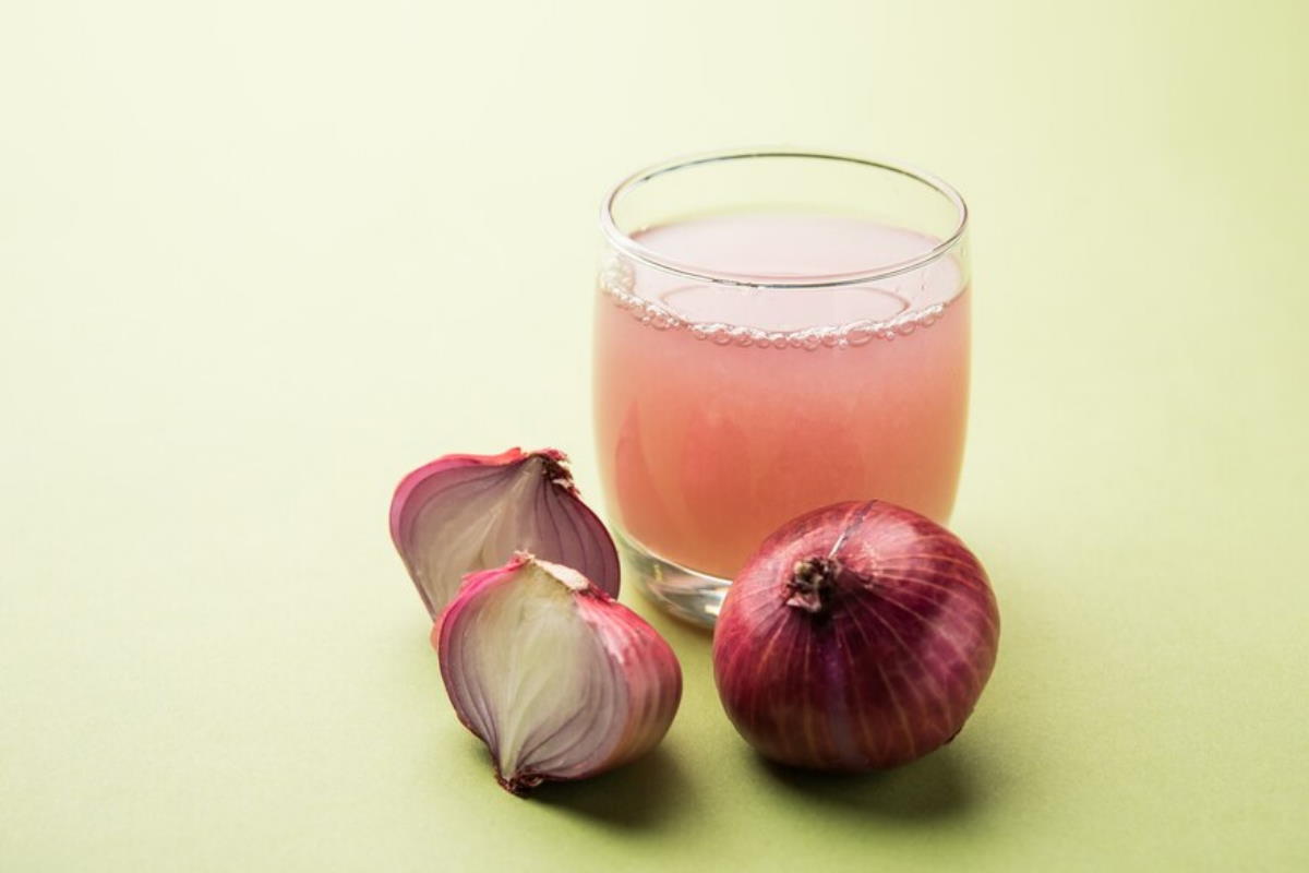 Onion Juice Benefits सर्दीजुकाम में प्याज का रस बेहद फायदेमंद, जानें