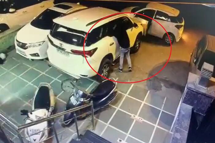 On Camera: Congress Leader Pankhuri Pathak's SUV Stolen In Delhi As She Campaigns For MCD Polls