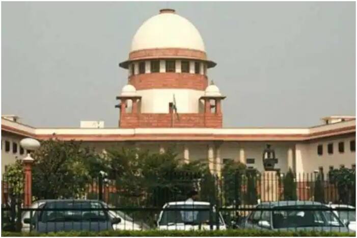 Supreme Court’s constitution bench verdict on demonetisation today. Stay tuned.