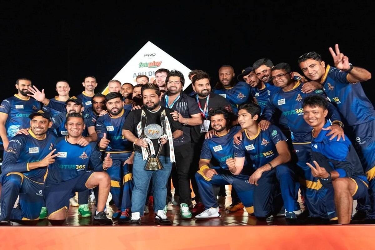 Abu Dhabi T10 Defending Champions Deccan Gladiators Beat Debutants New