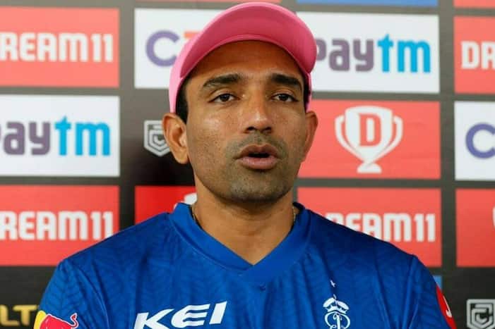 IPL Player Auction: KKR Would Go For An Indian Wicketkeeper, CSK Will Look At Sam Curran, Says Robin Uthappa