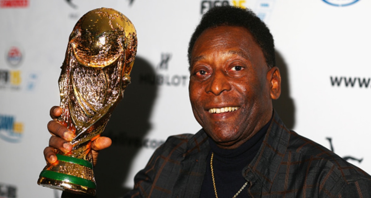 RIP King Football Pele 1940 2022 Brazil Legend With Crown By