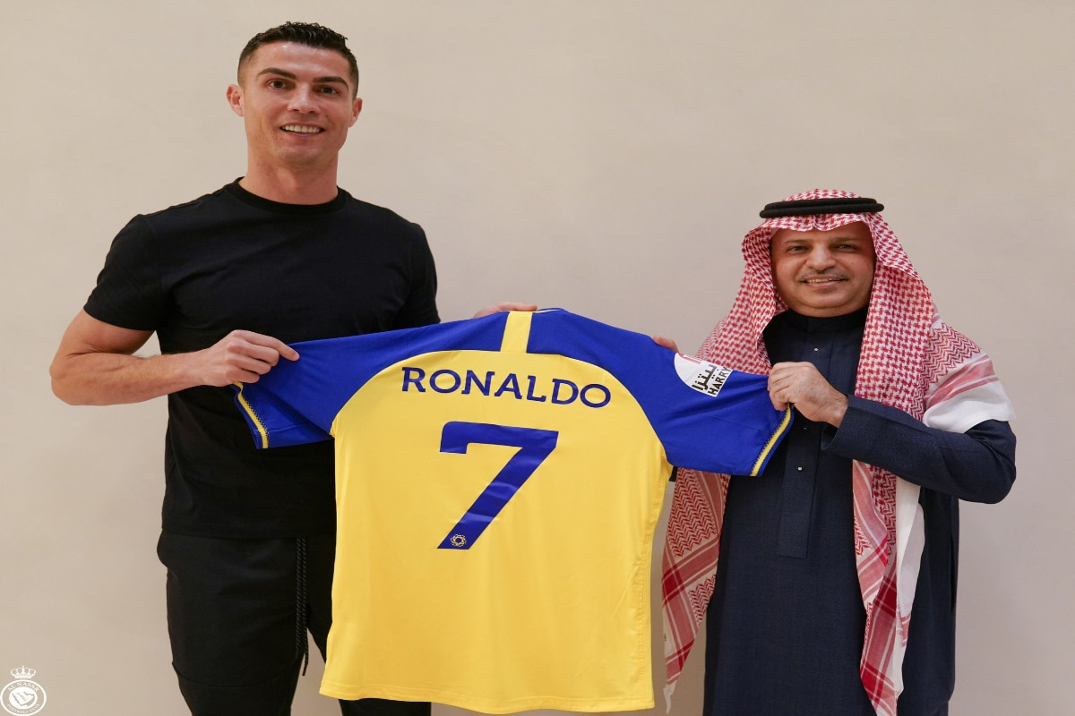 Cristiano Ronaldo Arrives In Saudi Arabia Ahead Of Grand Al Nassr Unveiling Football News 8528