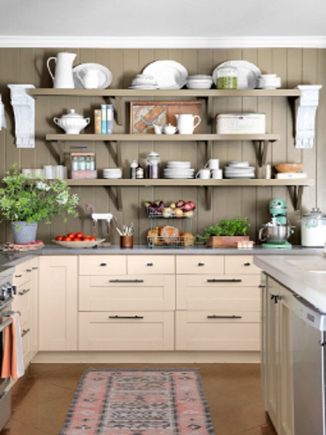 वास्तु शास्त्र भूलकर भी इस दिन न खरीदें चकलाबेलन, चली जाएगी सुखसमृद्धि