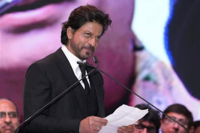 Pathaan Controversy Ayodhya Seer Says 'Will Burn Shah Rukh Khan Alive'