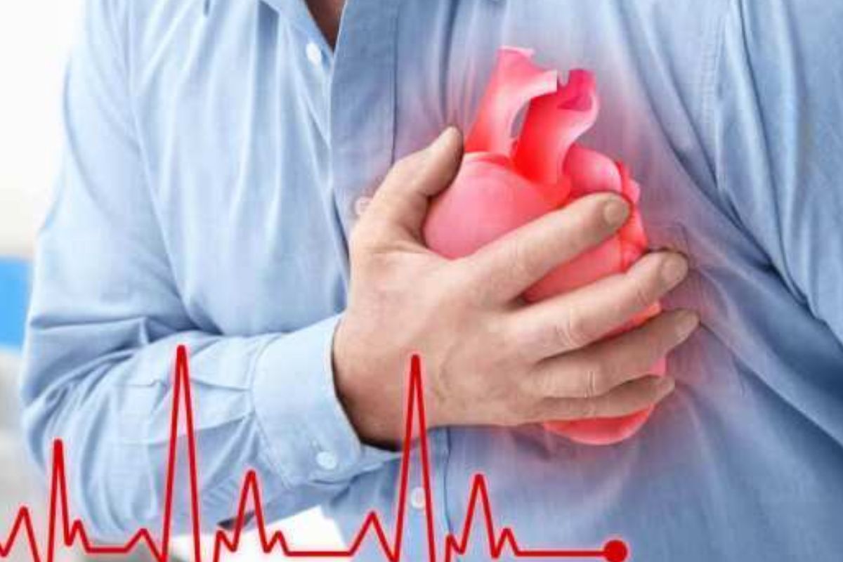 After Students Death In Telangana Teacher Dies Of Cardiac Arrest In Andhra after-students-death-in-telangana-teacher-dies-of-cardiac-arrest-in-andhra