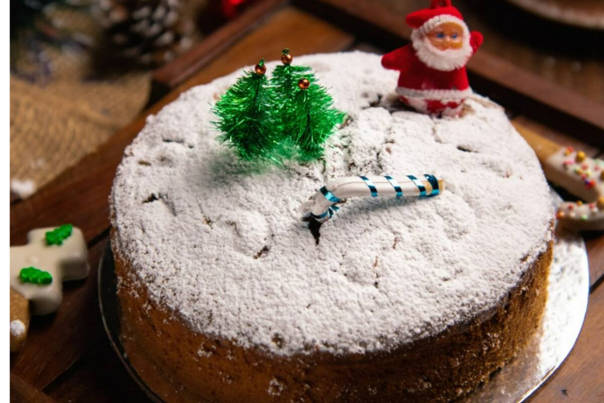 Plum Cake Recipe: How to make Christmas Plum Cake at Home