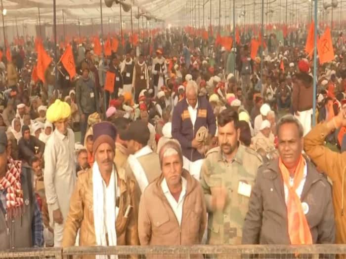Kisan Garjana Rally: Farmers Converge At Delhi's Ramleela Ground; MSP Guarantee Top Demand