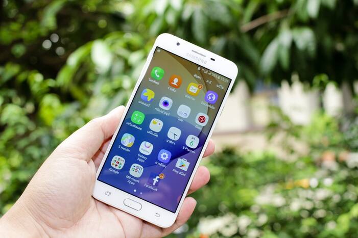 Do you use Samsung and LG phones? Your phone may be at risk of malware attack. Here's why 3 Do you use Samsung and LG phones? Your phone may be at risk of malware attack. Here's why